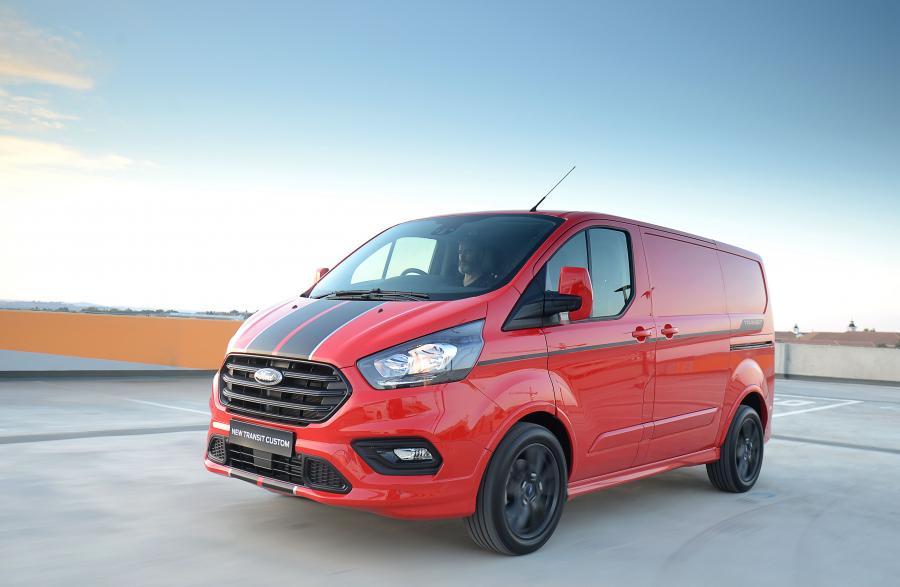  Ford Transit Custom Sport 2018 года  (ZA) (фото 18 из 25)